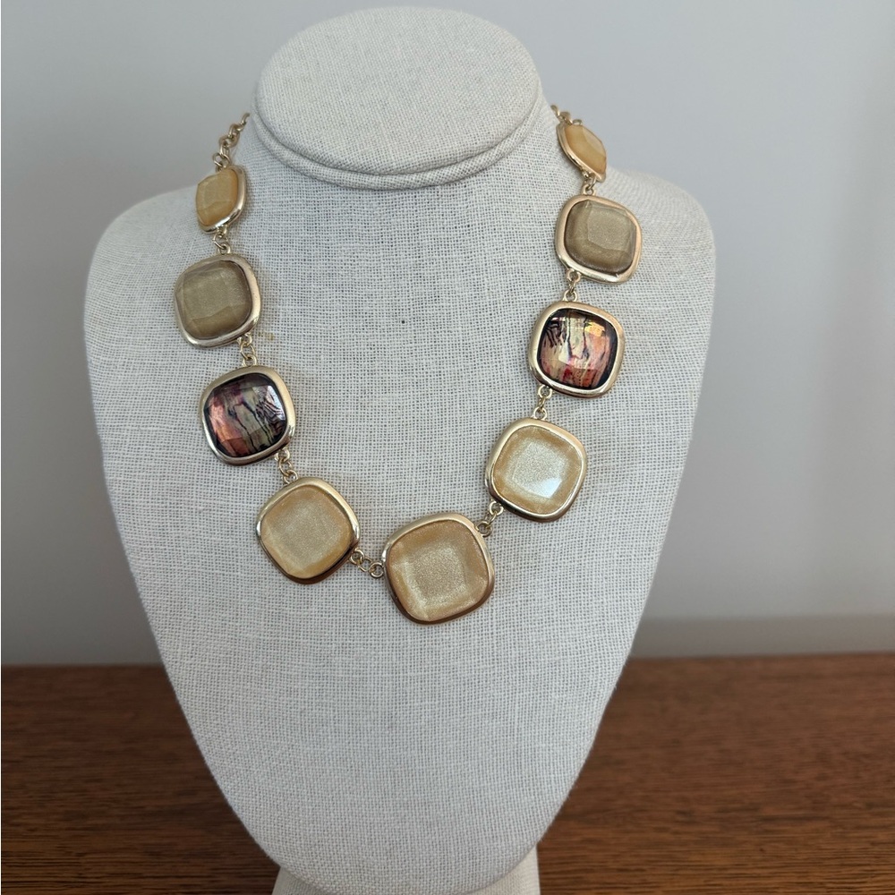 Elegant Gold and Multicolor Necklace and Earring Set